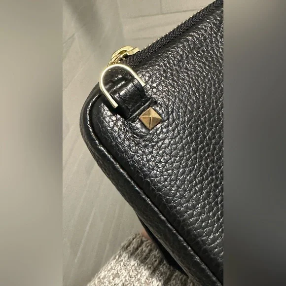 Bandolier Expanded Pouch, Black Pebbled Leather, Gold Hardware, NWOT - Picture 5 of 7